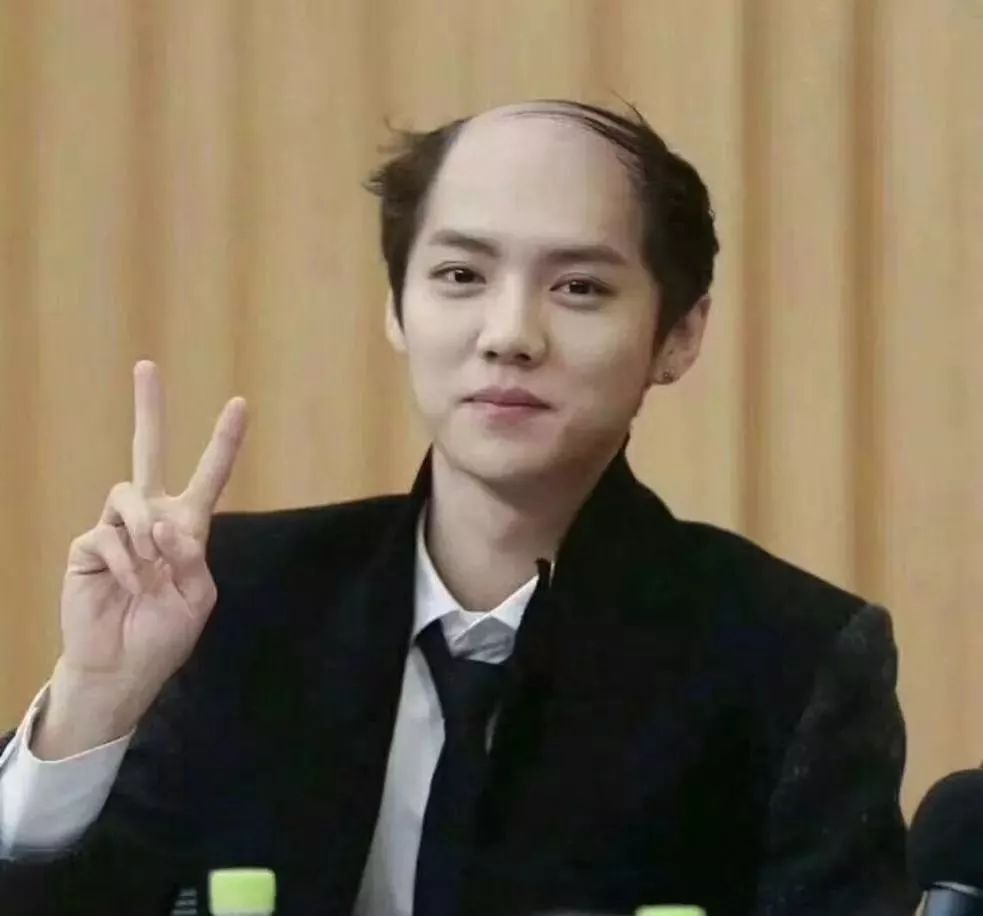 脱发男明星的沉浮，时代标志的变迁与自我挑战