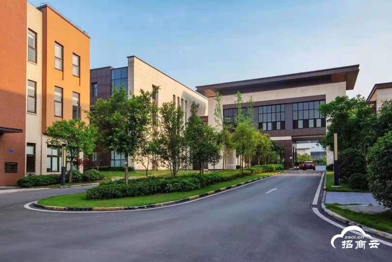 与自然美景相伴的厂房出租之旅，寻找内心平和的栖息之地
