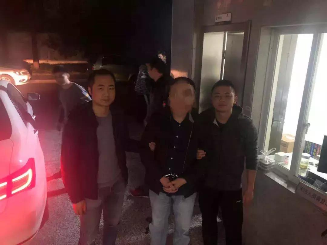 人人爱家金融最新动态,自然美景之旅,探寻内心平和与宁静的旅程