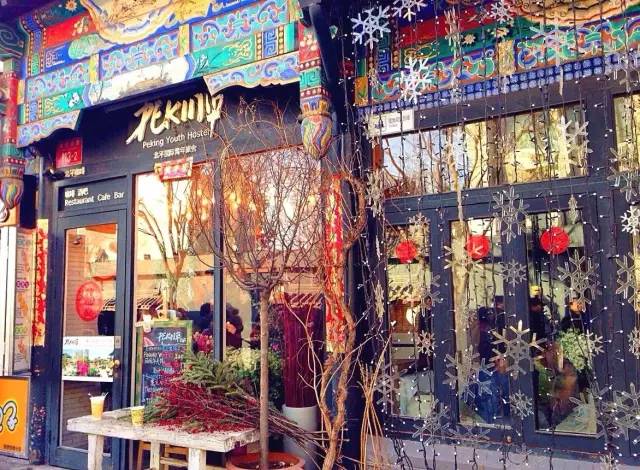 最新人马探秘小巷深处的特色小店