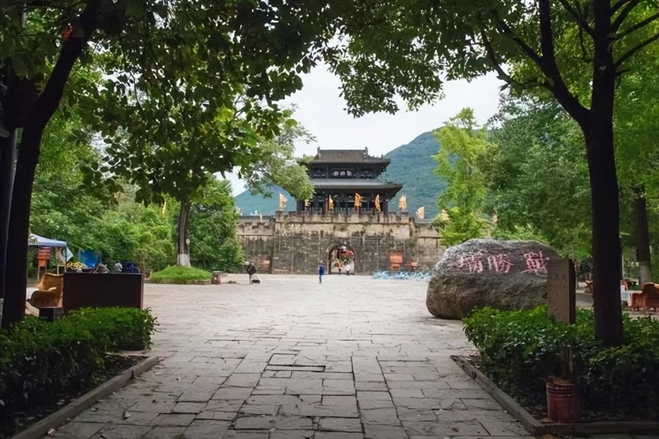 路飞海贼王最新动态，小巷深处的宝藏小店揭秘