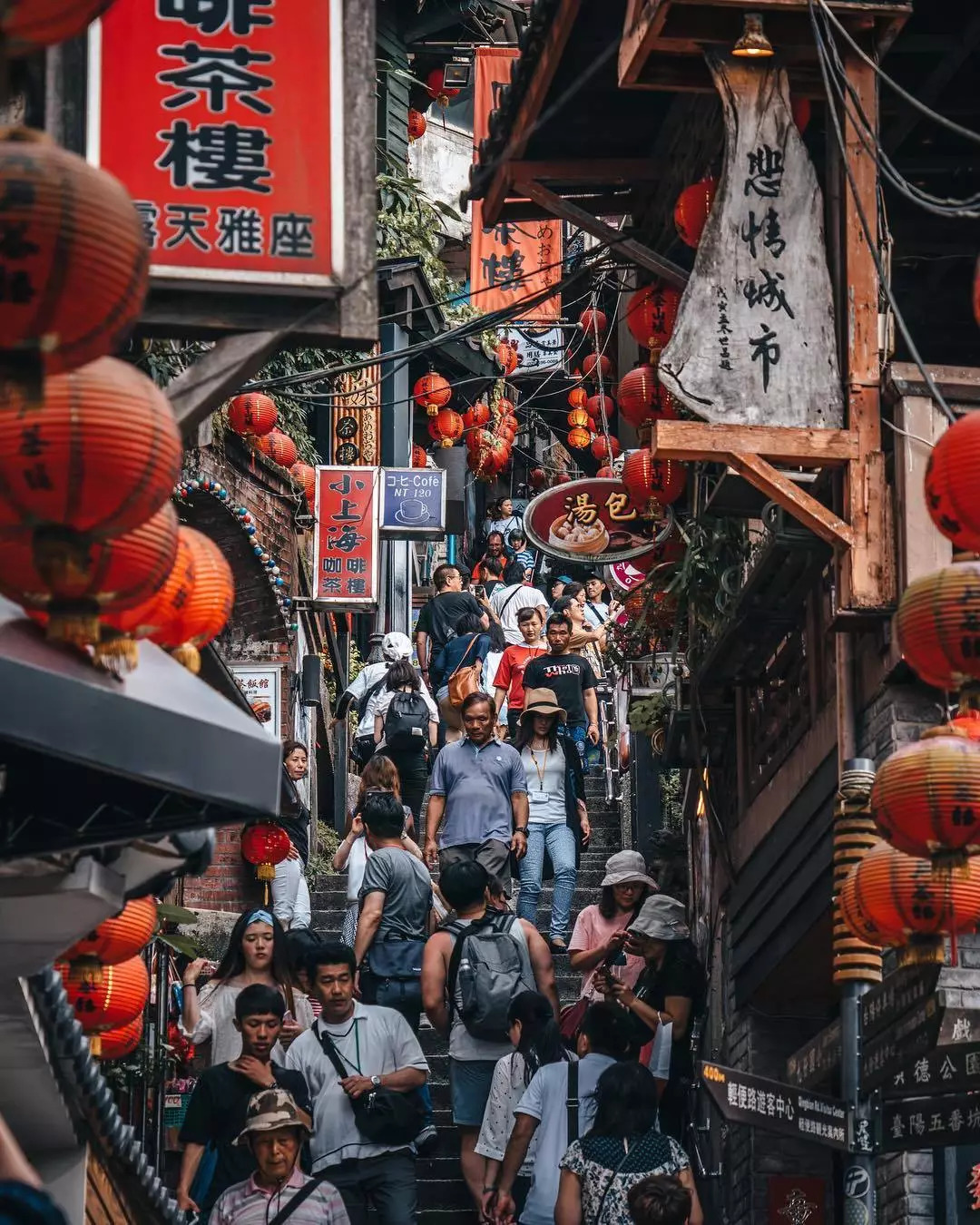 探索特色小店,大力灯最新款隐藏在小巷中的宝藏