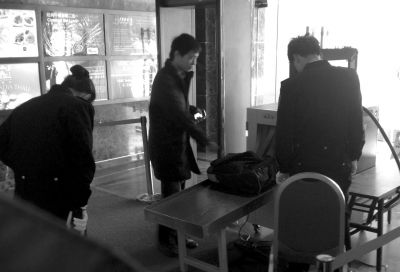 揭秘小巷深处的特色小店与失联航班背后的未知旅程揭秘最新消息及探寻之旅