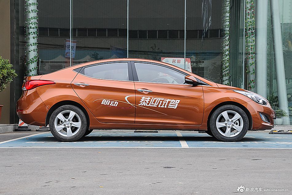 北京现代朗动最新款,新技术推动方略_极速版23.290