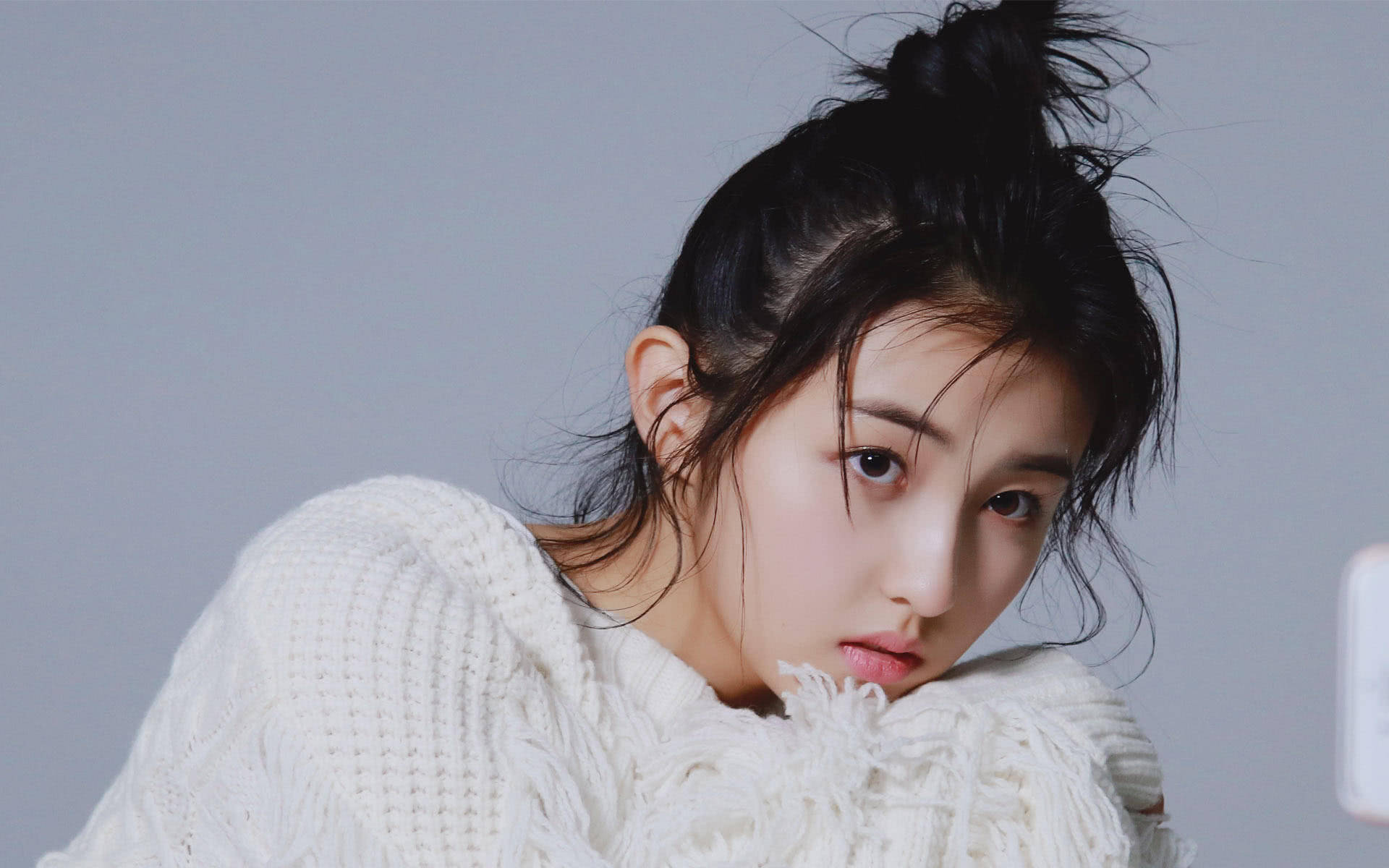 李一桐最新科技产品引领未来生活风潮