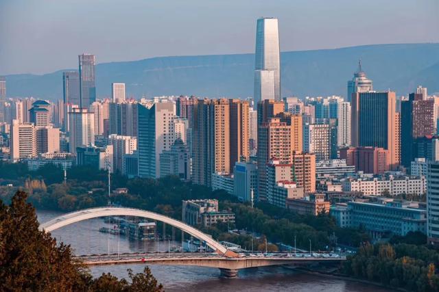 兰州最新消息,城市发展多维度探析与个人观点分享