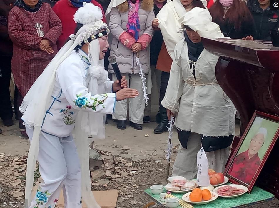 最新河南哭灵感人视频,情感的力量引发社会共鸣