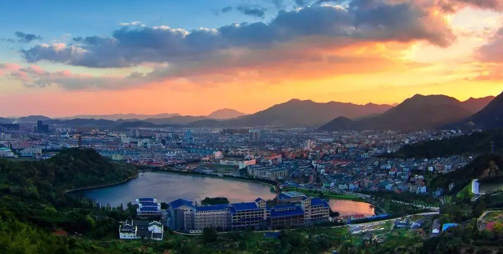 关于象山丹城小姐微信涉黄问题的警示与揭露