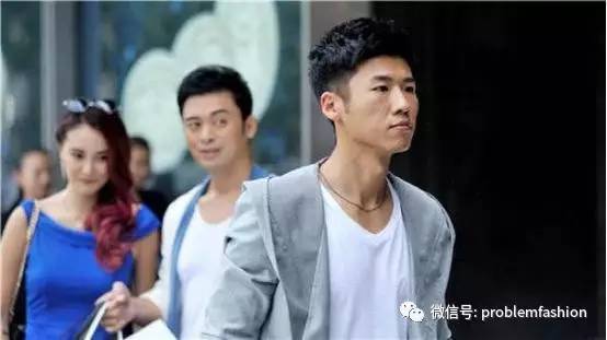 张国立电影之旅,演艺小巷与特色小店的魅力探索