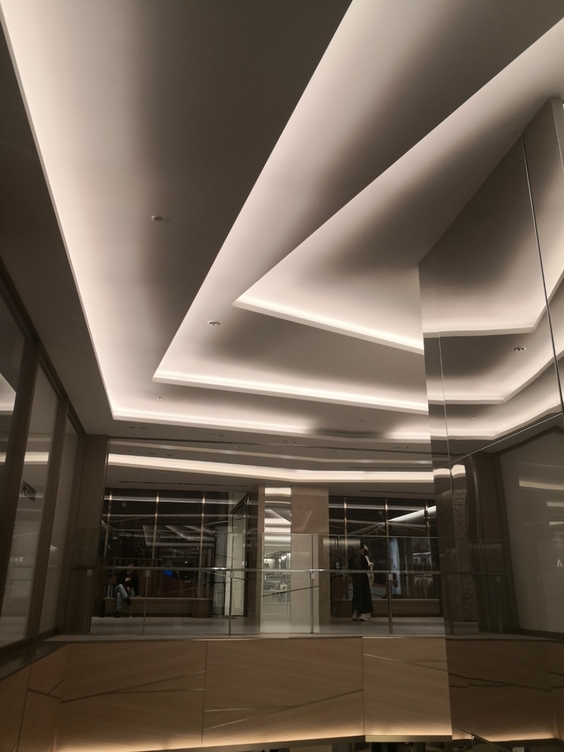 最新展示空间,开启自信与成就之门的大门