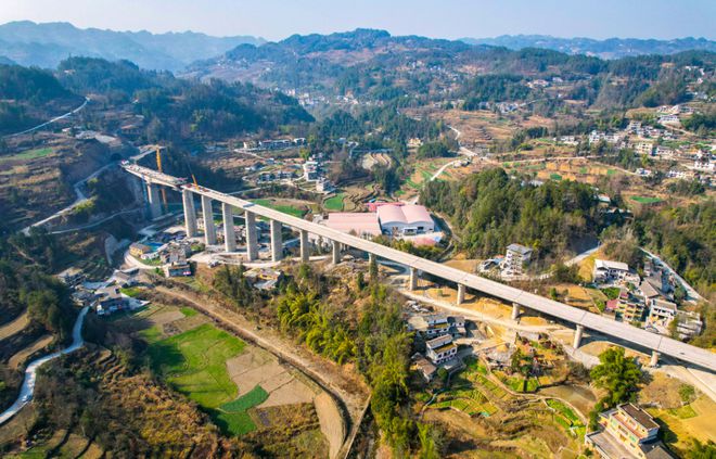 西渝高铁最新动态,奋进之路,速度与激情连接未来