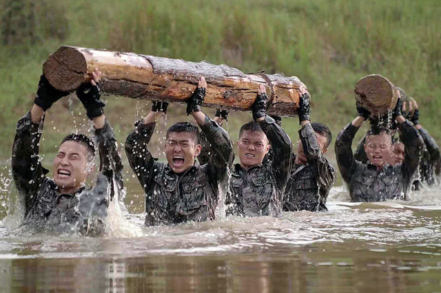 尖刀战士演员表揭秘,星光熠熠的自然美景探寻之旅