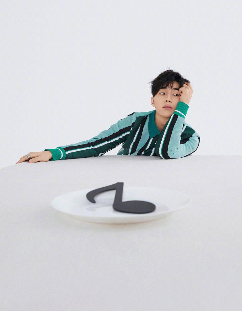 刘宪华最新动态揭秘,城市音符下的日常生活