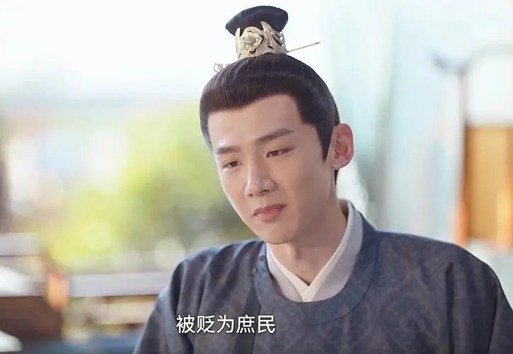 邱泽最新消息,星光下的温馨日常揭秘