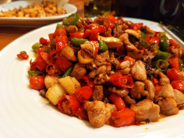 隐藏在巷弄中的欢乐小铺,最新笑话大全爆笑集锦