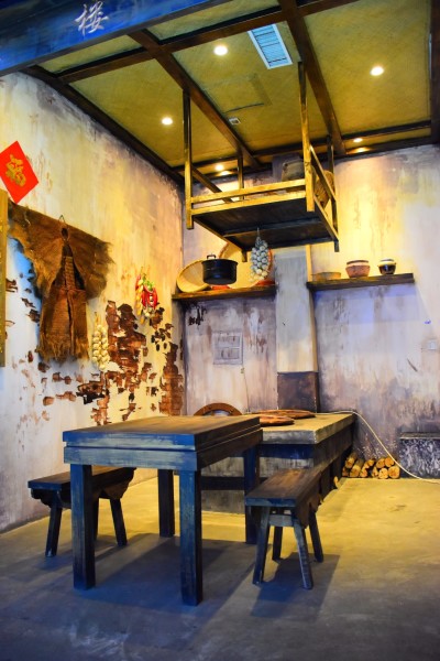 最新名人素材与小巷惊喜,特色小店探索之旅