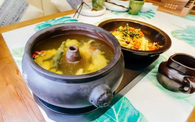 康得新最新动态,小巷中的隐藏美食天堂揭秘