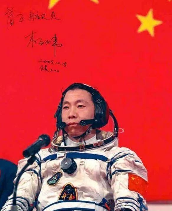 嫦娥五号探索月球背面,里程碑意义的最新消息与争议