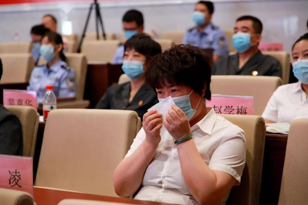 苏丹最新动态,城市生活的温馨日常与友情故事