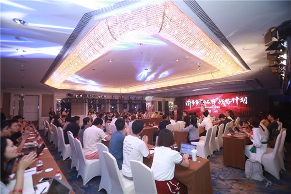 拼多多最新科技革新引领未来购物体验新闻速递