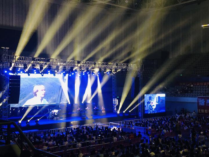 手游最新动态,跃动的指尖世界,成就自信与荣耀的源泉